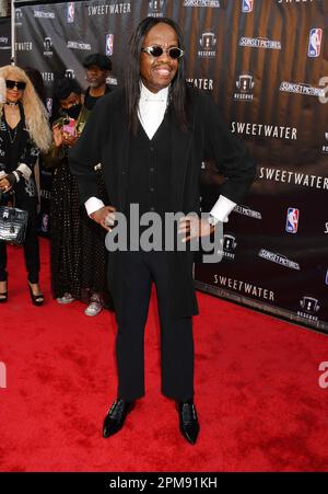 BURBANK, KALIFORNIEN - 11. APRIL: Verdine White besucht die Los Angeles Premiere von „Sweetwater“ im Steven J. Ross Theatre an der Warner Bros Lot auf AP Stockfoto