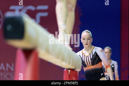 Antalya, Türkei. 12. April 2023. ANTALYA - Sanne Wevers bei der Qualifikation der Europameisterschaft in der Türkei. ANP IRIS VAN DEN BROEK niederlande Out - belgien Out Credit: ANP/Alamy Live News Stockfoto