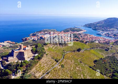 Die alte mittelalterliche Festung Saint-Elme in Port Vendres, Pyrénées-Orientales, Languedoc-Roussillon, Südfrankreich, Frankreich, Europa Stockfoto