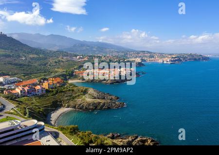 Küstenlandschaft in Port Vendres, hinter dem Dorf Collioure, Pyrénées-Orientales, Languedoc-Roussillon, Südfrankreich, Frankreich, Europa Stockfoto