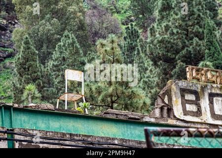 Lost Place Balneario Los Berrazales, Botteleria Agua de Agaete in Valle de Agaete auf Gran Canaria, Kanarische Inseln, Spanien. Stockfoto