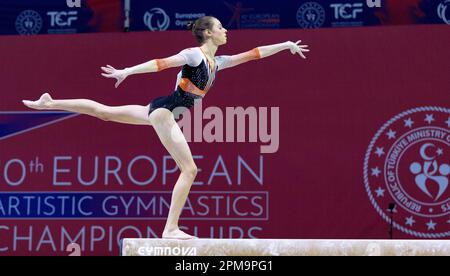 ANTALYA - Naomi Visser in Aktion während der Qualifikation der Europameisterschaft in der Türkei. ANP IRIS VANDEN BROEK Stockfoto