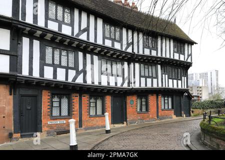 Die Lychgate Cottages, Priory Row, Coventry City, West Midlands, England, UK Stockfoto