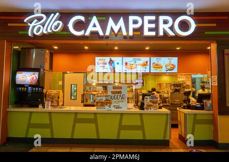 Das Kettenrestaurant Pollo Campero in Guatemala heißt Brathähnchen Stockfoto