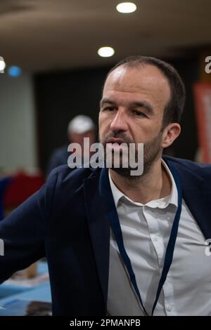Marseille, Frankreich. 8. April 2023. Manuel Bompard (von der LFI-Partei) ist während des 39. Kongresses der französischen Kommunistischen Partei (PCF) zu sehen. Der 39. Kongress der französischen Kommunistischen Partei (PCF) findet vom 7. Bis 10. April 2023 in Marseille statt. Sie ernennt Fabien Roussel zu ihrem Anführer. (Kreditbild: © Laurent Coust/SOPA Images via ZUMA Press Wire) NUR REDAKTIONELLE VERWENDUNG! Nicht für den kommerziellen GEBRAUCH! Stockfoto