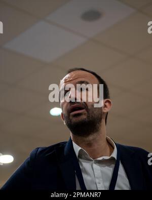 Marseille, Frankreich. 8. April 2023. Manuel Bompard (von der LFI-Partei) ist während des 39. Kongresses der französischen Kommunistischen Partei (PCF) zu sehen. Der 39. Kongress der französischen Kommunistischen Partei (PCF) findet vom 7. Bis 10. April 2023 in Marseille statt. Sie ernennt Fabien Roussel zu ihrem Anführer. (Kreditbild: © Laurent Coust/SOPA Images via ZUMA Press Wire) NUR REDAKTIONELLE VERWENDUNG! Nicht für den kommerziellen GEBRAUCH! Stockfoto