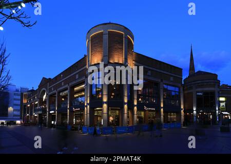 Restaurants in der Broadgate-Gegend von Coventry City, West Midlands, England, Großbritannien Stockfoto