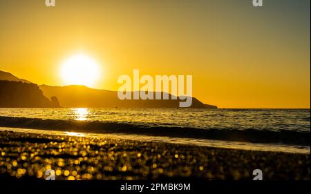 "Nerja, Andalusien, Provinz Malaga/Spanien - März 26 2023 : die Stadt Nerja liegt wunderschön am Alboran Meer" Stockfoto