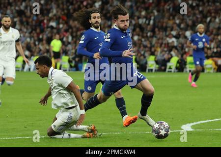 Madrid, Spanien. 11. April 2023. Chelsea's Chilwell in Aktion am Champions League Match Day 9 zwischen Real Madrid CF und Chelsea FC im Santiago Bernabeu Stadion in Madrid, Spanien, am 12. April 2023. Kredit: Edward F. Peters/Alamy Live News Stockfoto
