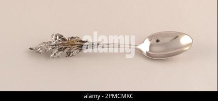 Demi-tasse Spoon (Frankreich); hergestellt von Charles Victor Gibert (Frankreich); Silber, vergoldet; L x B x T: 13,5 x 2,7 x 1,8 cm (5 5/16 x 1 1/16 x 11/16 Zoll) Stockfoto