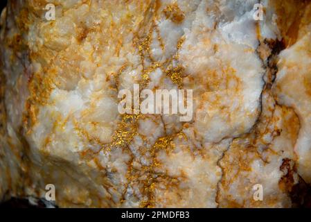 Sichtbare Gold in Quarzader - Australien Stockfoto