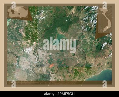 Ong Nai, Provinz Vietnam. Satellitenkarte mit niedriger Auflösung. Standorte der wichtigsten Städte der Region. Eckkarten für zusätzliche Standorte Stockfoto