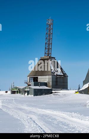 Aerobee-Startturm auf der stillgelegten Raketenanlage in Churchill, Manitoba, Kanada Stockfoto