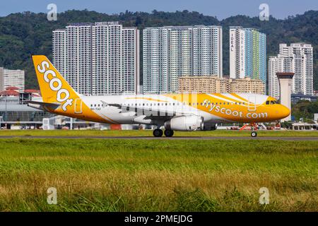 Penang, Malaysia - 8. Februar 2023: Scoot Airbus A320 Flugzeug am Penang Airport in Malaysia. Stockfoto