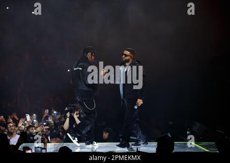 Travis Scott tritt Rapper NAV auf der Bühne der Never Sleep Tour in Toronto, KANADA, bei Stockfoto