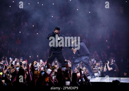 Travis Scott tritt Rapper NAV auf der Bühne der Never Sleep Tour in Toronto, KANADA, bei Stockfoto