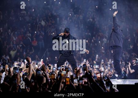 Travis Scott tritt Rapper NAV auf der Bühne der Never Sleep Tour in Toronto, KANADA, bei Stockfoto