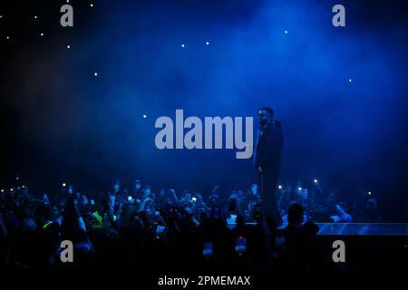 Der in Toronto geborene Rapper NAV tritt auf der Bühne der Scotiabank Arena in Toronto, KANADA Stockfoto