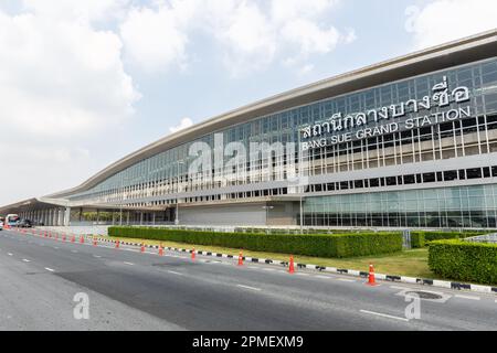 Bangkok, Thailand – 14. Februar 2023: Bang Sue Grand Railway Station in Bangkok, Thailand. Stockfoto