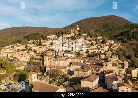 Frankreich, Drome, Mirmande, genannt Les Plus Beaux Villages de France (die schönsten Dörfer Frankreichs), Luftaufnahme Stockfoto