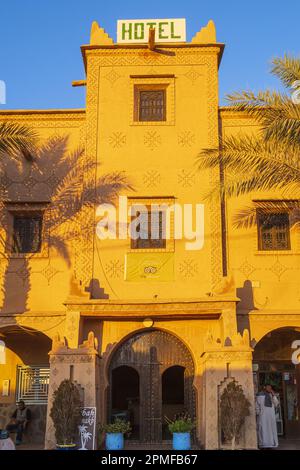 Marokko, Provinz Zagora, N'Kob (oder Nkob), das Dorf mit 45 Kasbahs, Kasbah Ennakb Hotel Stockfoto