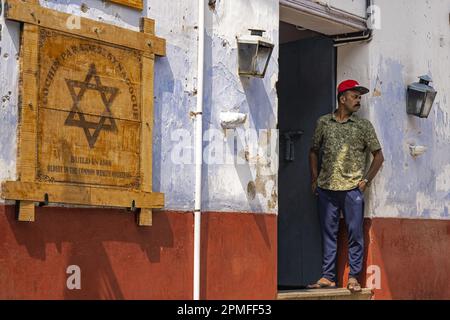 Indien, Kerala, Kochi, Paradesi Synagoge Uhrenturm Stockfoto