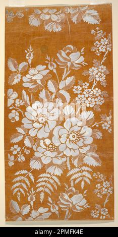 Zeichnen, Design for a Woven Fabric of the „Fabrique de St. Ruf'; entworfen von Fabrique de Saint Ruf; Frankreich; Pinsel und weißer Gouache auf glasiertem Plättchenpapier; 50,9 x 25,8 cm (20 1/16 x 10 3/16 Zoll) Stockfoto