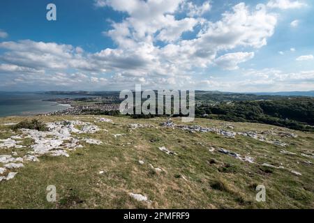 Creigiau Rhiwledyn oder Little Ormes Fahren Sie auf der Nordwales Küste in Richtung Penrhyn Bay Stockfoto