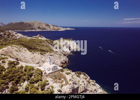 Leuchtturm auf der Far de Capdepera. Stockfoto