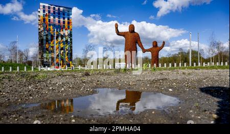 ALMERE - der ehemalige Standort Floriade. Der niederländische Gartenbaurat (NTR) bricht die Weltausstellung ab. Die Floriade Expo in Almere hat deutlich gemacht, dass das Konzept nicht mehr zeitgemäß und veraltet ist. ANP ROBIN UTRECHT niederlande raus - belgien raus Stockfoto