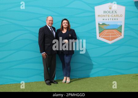 Monaco, Monaco. 11. April 2023. MONACO, Monte Carlo 11. April : SAS Prince Albert II de Monaco, Event-Präsidentin Melanie de Massy Pose for the media at the Rolex Master Tennis Turnier am 11 2023. April, Foto & Copyright Thierry CARPICO/ATP images (CARPICO Thierry/ATP/SPP) Credit: SPP Sport Press Photo. Alamy Live News Stockfoto