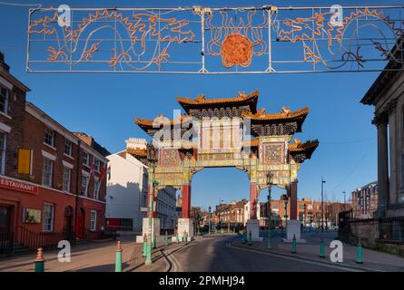 Eingang zum Imperial Arch in Liverpools China Town, Nelson Street, China Town, Liverpool, Merseyside, England, Großbritannien, Europa Stockfoto