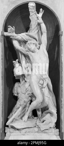 GENUA, ITALIEN - 7. MÄRZ 2023: Die Marmorstatue von St. Sebastian in der Kirche Basilica di Santa Maria Assunta von Pierre Puget (1620-1694) Stockfoto