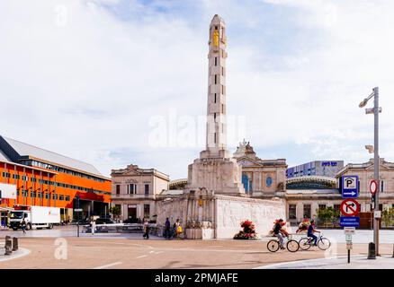 Vredesmonument. Obelisk zum Gedenken an die Kriegsopfer des Ersten Weltkriegs. Leuven, Flämische Gemeinschaft, Flämische Region, Belgien, Europa Stockfoto