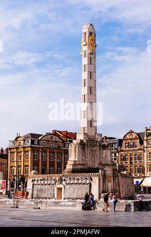 Vredesmonument. Obelisk zum Gedenken an die Kriegsopfer des Ersten Weltkriegs. Leuven, Flämische Gemeinschaft, Flämische Region, Belgien, Europa Stockfoto