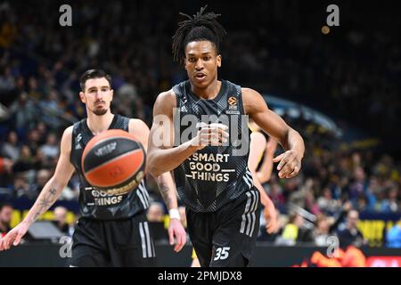 Berlin, Deutschland. 13. April 2023. Berlin, Deutschland. April 13. 2023: Yves Pons (35) der ASVEL Villeurbanne während des Spiels EuroLeague - ALBA Berlin gegen ASVEL Villeurbanne - Mercedes Benz Arena. Berlin, Deutschland. (Ryan Sleiman /SPP) Guthaben: SPP Sport Press Photo. Alamy Live News Stockfoto