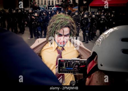 Gerard Cambon / Le Pictorium - 12. Protesttag gegen das Rentengesetz - 13/4/2023 - Frankreich / Paris / Paris - Protest gegen das Rentengesetz Stockfoto