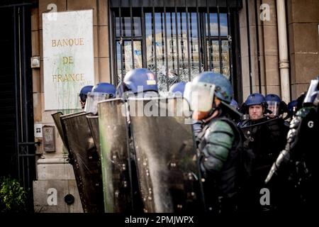 Gerard Cambon / Le Pictorium - 12. Protesttag gegen das Rentengesetz - 13/4/2023 - Frankreich / Paris / Paris - Protest gegen das Rentengesetz Stockfoto