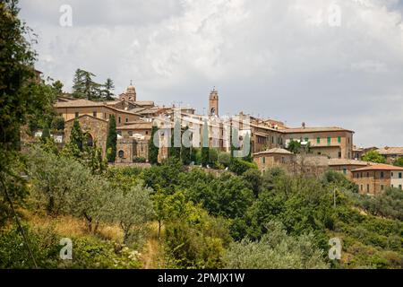 Die friedliche Stadt Montalcino, Toskana, Italien Stockfoto