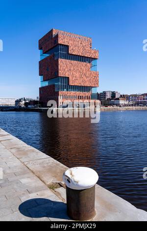 MAS, Museum aan de Stroom, Museum am Strom, Bonapartment dok, Harbour Basin, Old Harbour District, Het Eilandje aus Antwerpen, ehemals unansehnlich, Ding Stockfoto