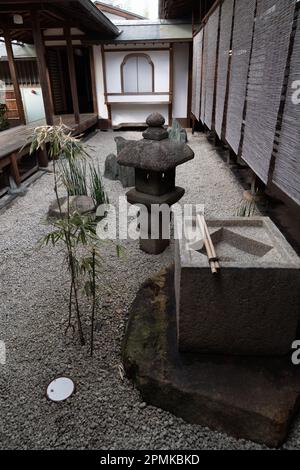 Eintritt zum Garten des Zuihoin Subtempels in Daitokuji Rinzai Zen Hauptquartier in Kyoto, Japan. Stockfoto