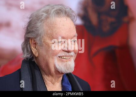 Los Angeles, USA. 14. April 2023. Russ Tamblyn beim TCM Classic Film Festival 2023 - Opening Night Gala im TCL Chinese Theatre IMAX, Los Angeles, CA, 13. April 2023. Foto: Joseph Martinez/PictureLux Credit: PictureLux/The Hollywood Archive/Alamy Live News Stockfoto