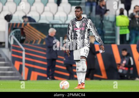 Turin, Italien. 13. April 2023. Paul Pogba vom FC Juventus während des Fußballspiels der UEFA Europa League 2022/2023 zwischen dem FC Juventus und dem Sportclub im Allianz Stadium gesehen. Endstand: Juventus 1:0 Sport. (Foto: Grzegorz Wajda/SOPA Images/Sipa USA) Guthaben: SIPA USA/Alamy Live News Stockfoto