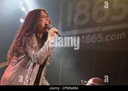 Sari Schorr auf der 1865 in Southampton, April 2023 Stockfoto