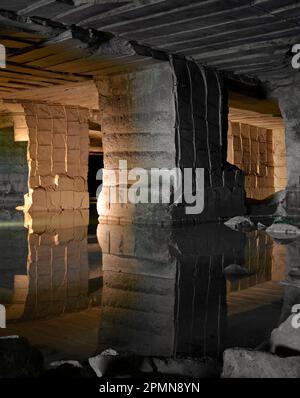 Blick auf Steinbruch. Cavea Arcari, Vicenza, Italien. Architekt: na , 2019. Stockfoto