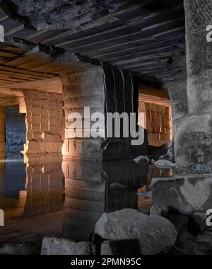Blick auf Steinbruch. Cavea Arcari, Vicenza, Italien. Architekt: na , 2019. Stockfoto