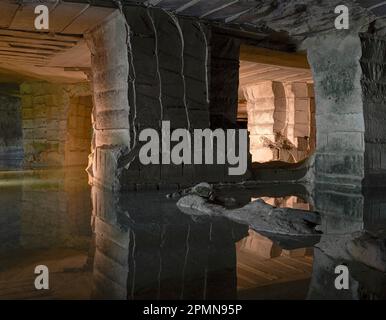 Blick auf Steinbruch. Cavea Arcari, Vicenza, Italien. Architekt: na , 2019. Stockfoto