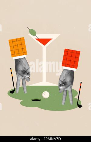 Vertikale Collage Bild von zwei schwarzen weißen Farben Arme Finger spielen Golf großes martini Cocktail Glas isoliert auf kreativem Hintergrund Stockfoto