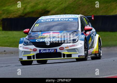 Andrew Watson, Vauxhall Astra, BTCC, British Touring Car Championship, Starttag und Medienveranstaltung, BTCC Media Day, eine Chance für die 2023 Teilnehmer Stockfoto
