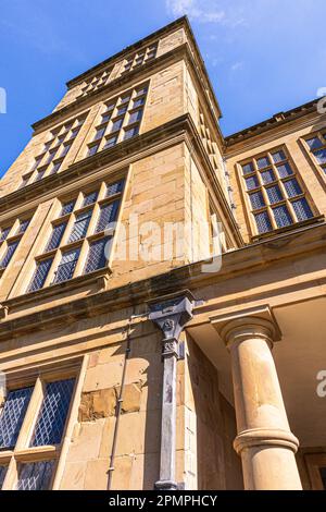 Hardwick Hall - ein elisabethanisches Haus, das in den 1590s Jahren von Bess of Hardwick in Derbyshire, England, erbaut wurde Stockfoto